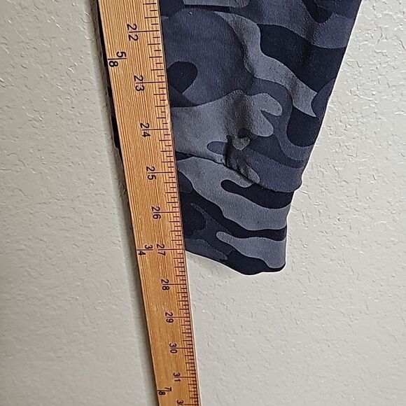 Alphalete Camo Track Pants - Black and Gray - Picture 11 of 11